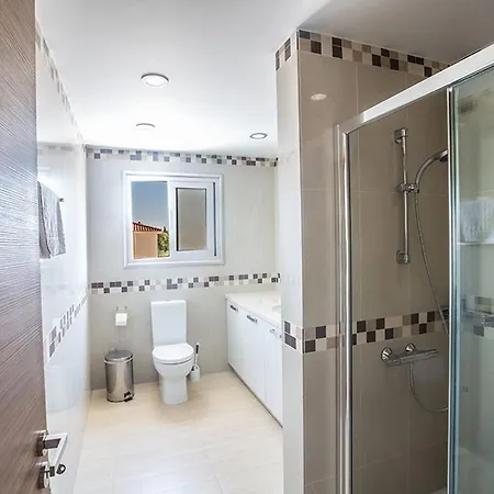 빌라 Dafnis Platina - Lovely 4 Bedroom With Private Pool 프로타라스